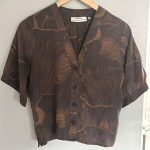 DEDICATED eco brand half sleeve palm tunic: “Blouse Odense Oyster Brown”